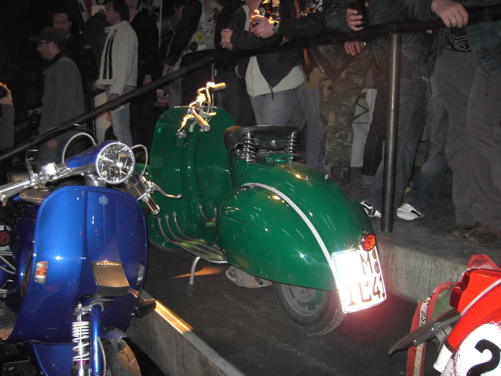 [PICT0102.JPG]