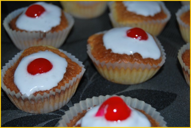 [Magdalenas+glaseadas+069+[640x480].jpg]