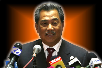 http://2.bp.blogspot.com/_2NdbcEkwej4/SRRX6ACD6NI/AAAAAAAACcs/Z5B71LunNGE/s400/muhyiddin-yasin-4.jpg