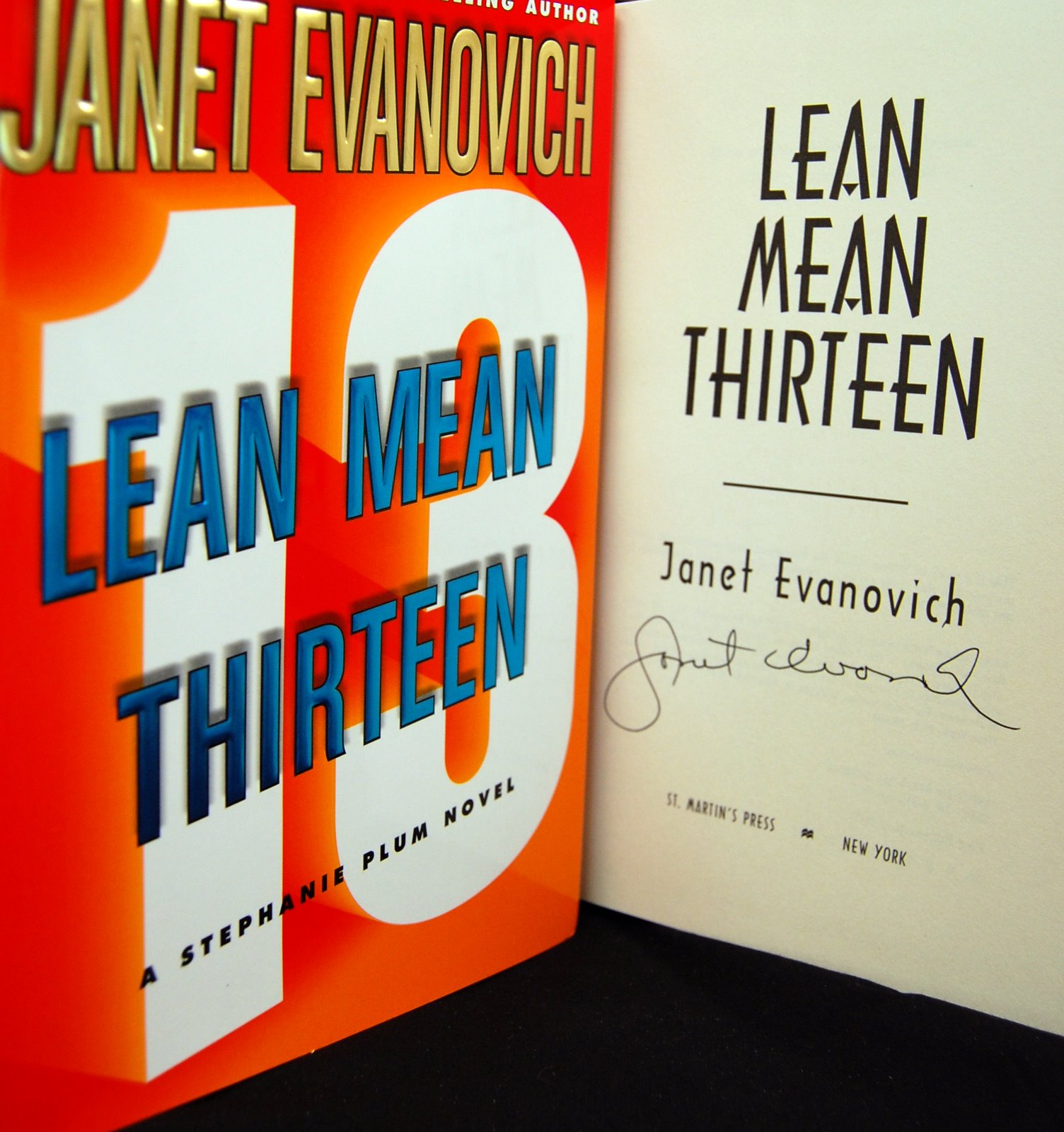 Janet Evanovich - [Stephanie Plum 13] Lean Mean Thirteen:The Lighted