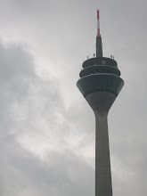 La tour de Düsseldorf