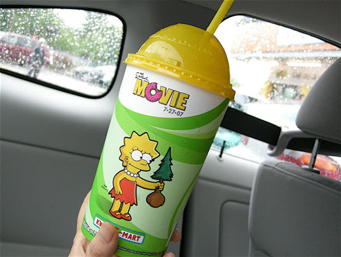 [kwik-e-mart-cup.jpg]