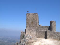 [castelo+mourao.jpg]