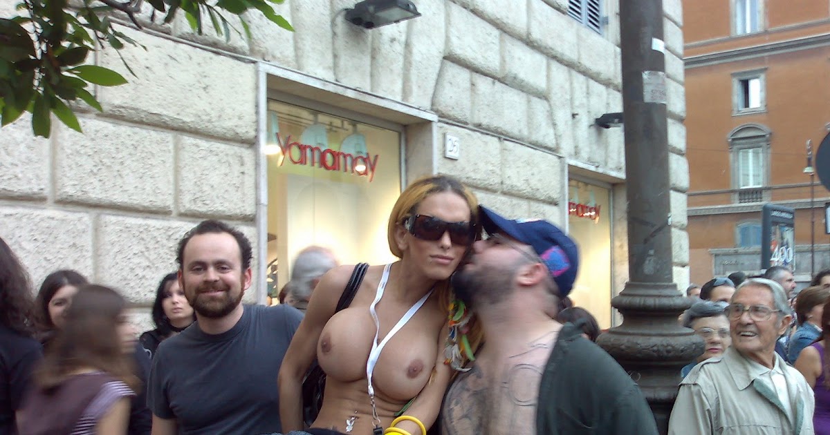 gay cartoon comic from Jessie gay pride rome 2008