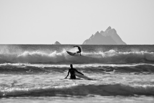 Traumland fur Surfer. St. Finians Bay gegenuber den weltbekannten Skellig Rocks