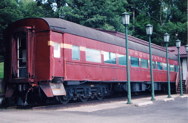 Abandoned train in New York State Abandoned train in New York State