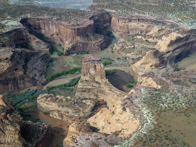 Canyon De Chelley from the air