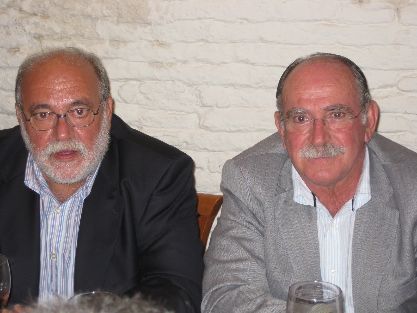 dueronueve HOMENAJE FAMILIA JOAQUIN VAZQUEZ HERMOSO POR LA ASOCIACION