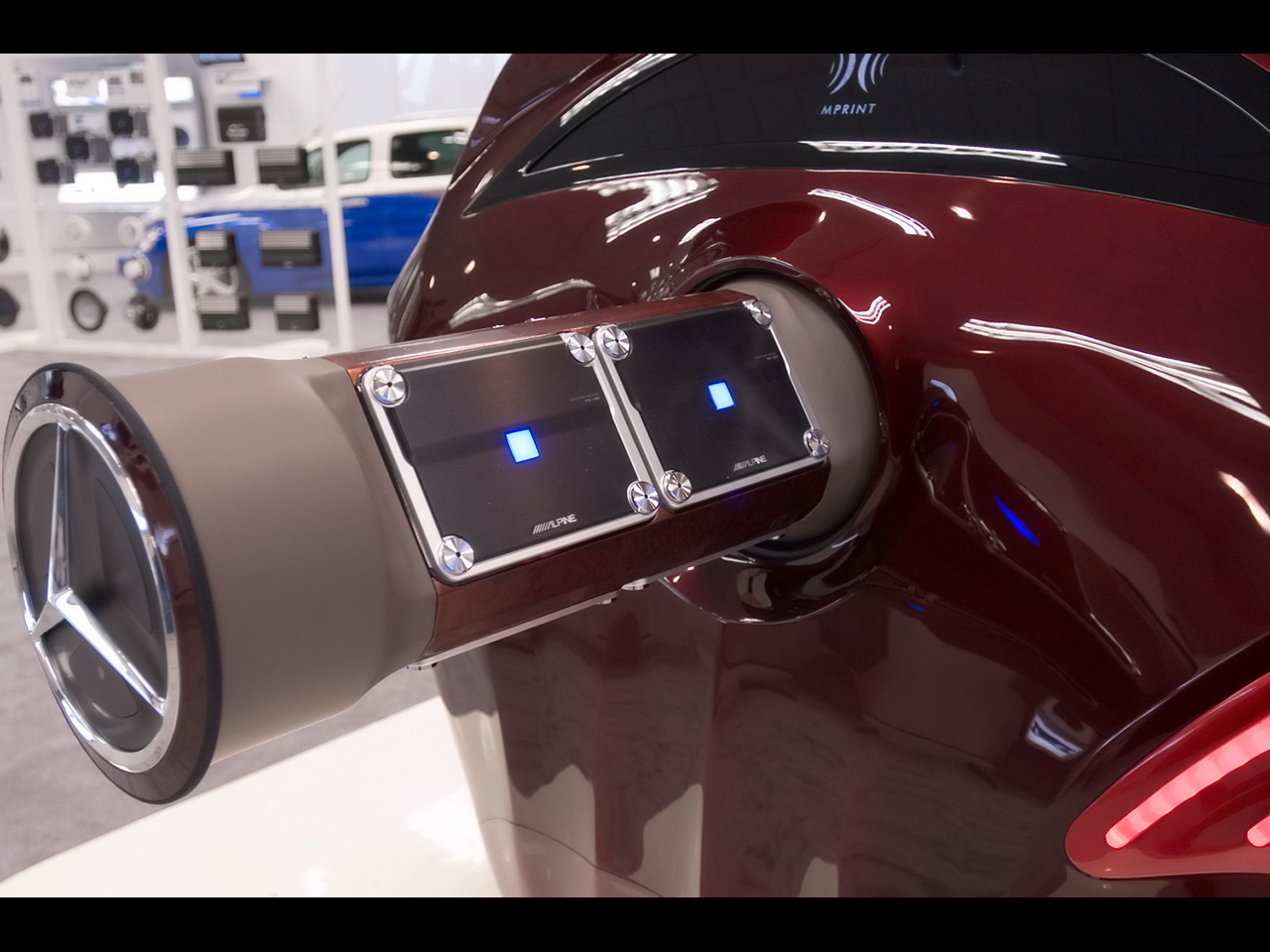 [2007-Alpine-Imprint-RLS-Demo-Car-based-on-Mercedes-Benz-R500-Amp-Rack-2-1280x960.jpg]