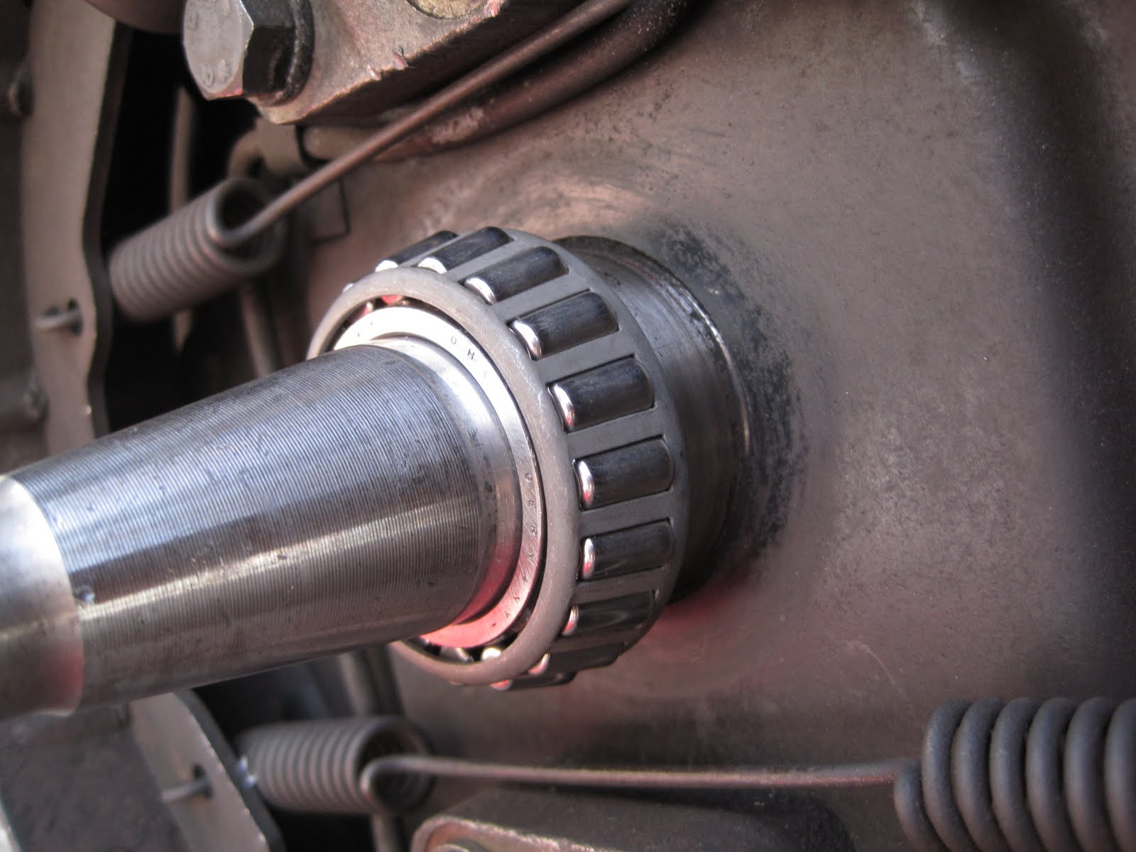 Hot Trips Broken wheel bearing