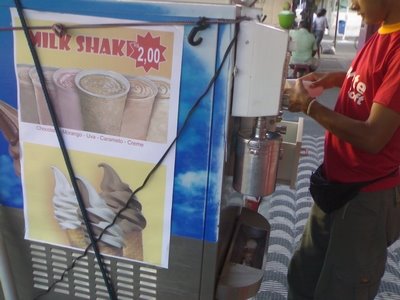 [milk1.jpg]