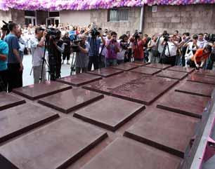 2000 Gambar Coklat Raksasa Terbaik 2000 Gambar Coklat Raksasa Terbaik