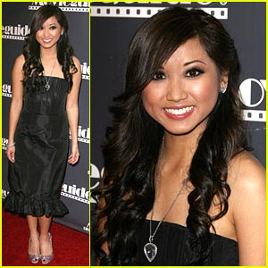 Brenda Song es maravilloso Movi...
