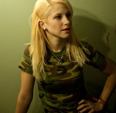 Hayley+williams+blonde+2009