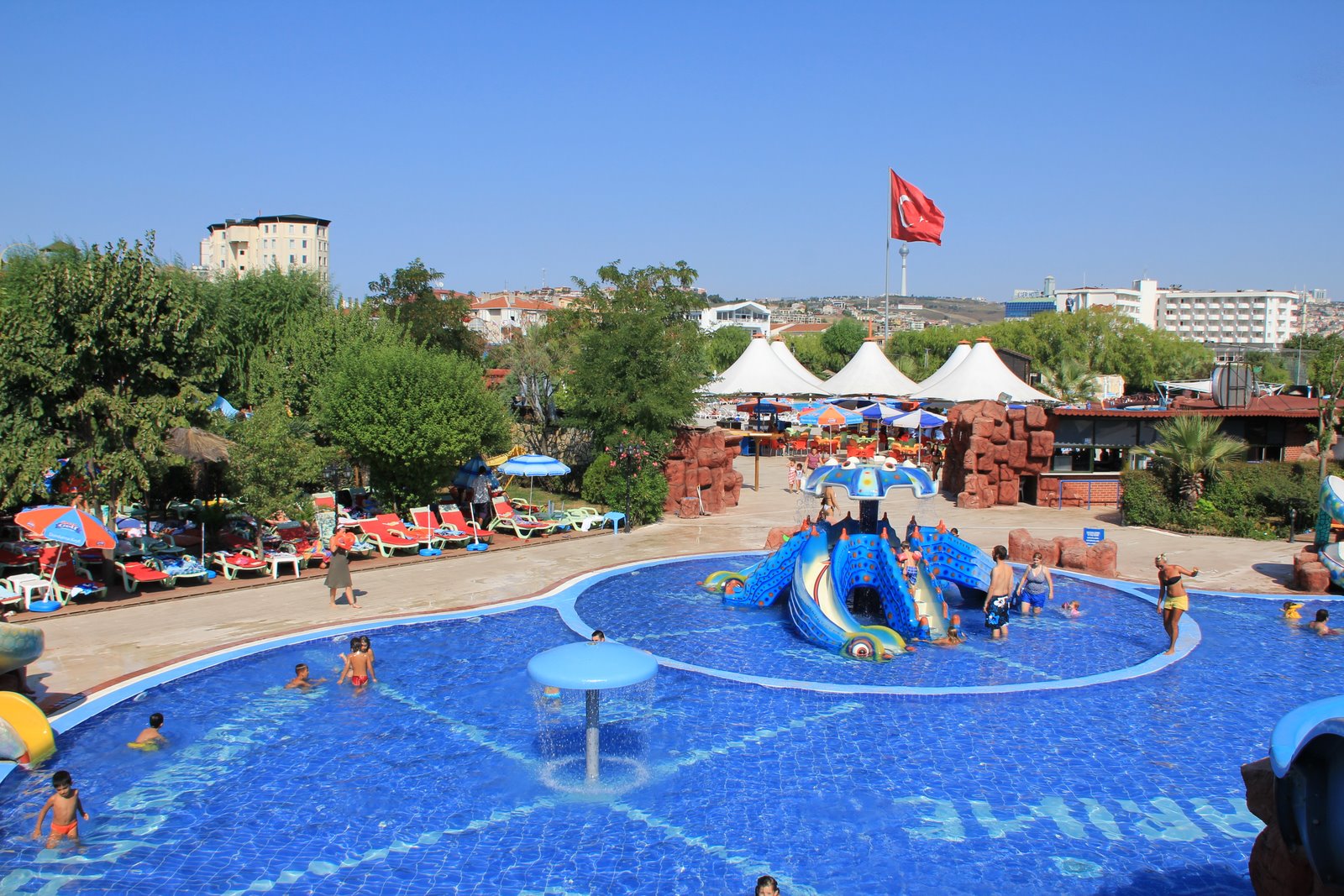 The Wandering Rotter Ramblings Picture Update Aqua Marine Istanbul