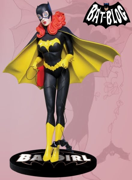 dc-direct-batgirl-statue-batman.jpg