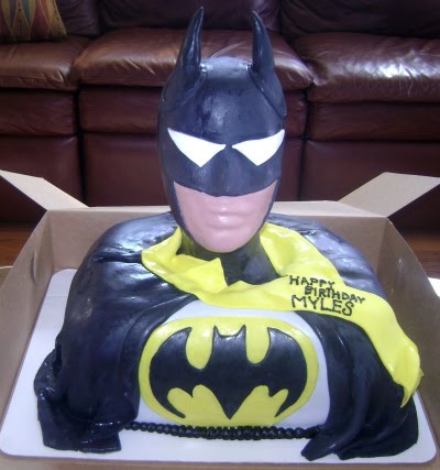 [batman-birthday-cake.jpg]