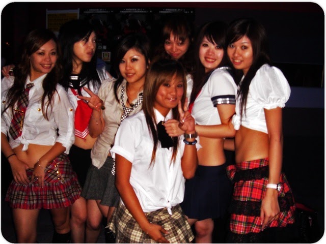 Pissing group tattoo schoolgirl