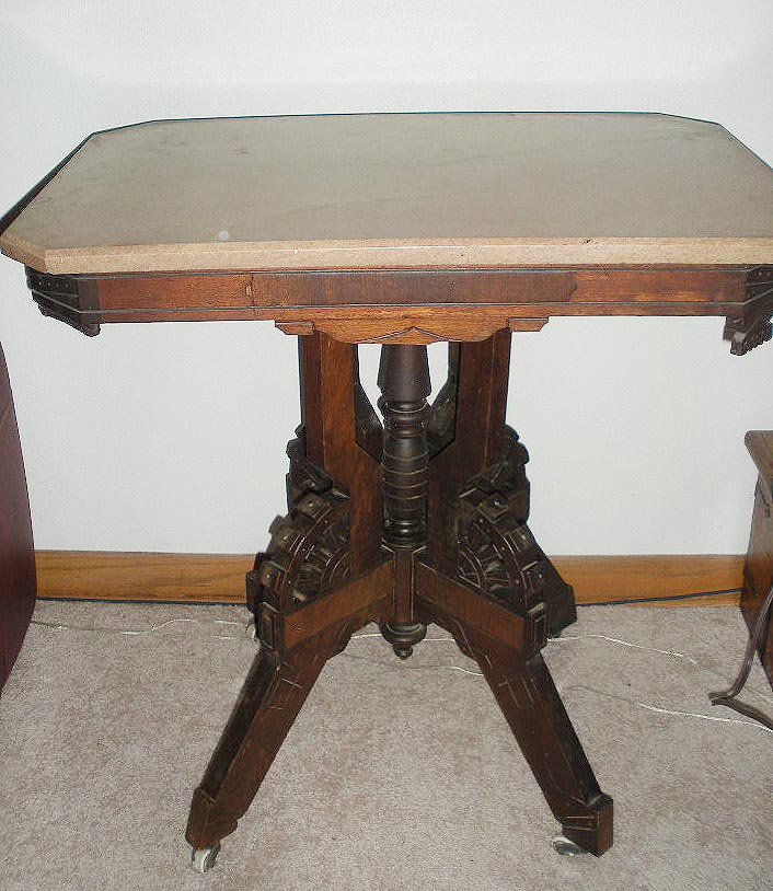 Traders of the Lost Art EASTLAKE SIDE TABLE 187090