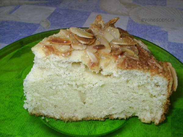 Trozo de bizcocho de cardamomo trozo bizcocho cardamomo