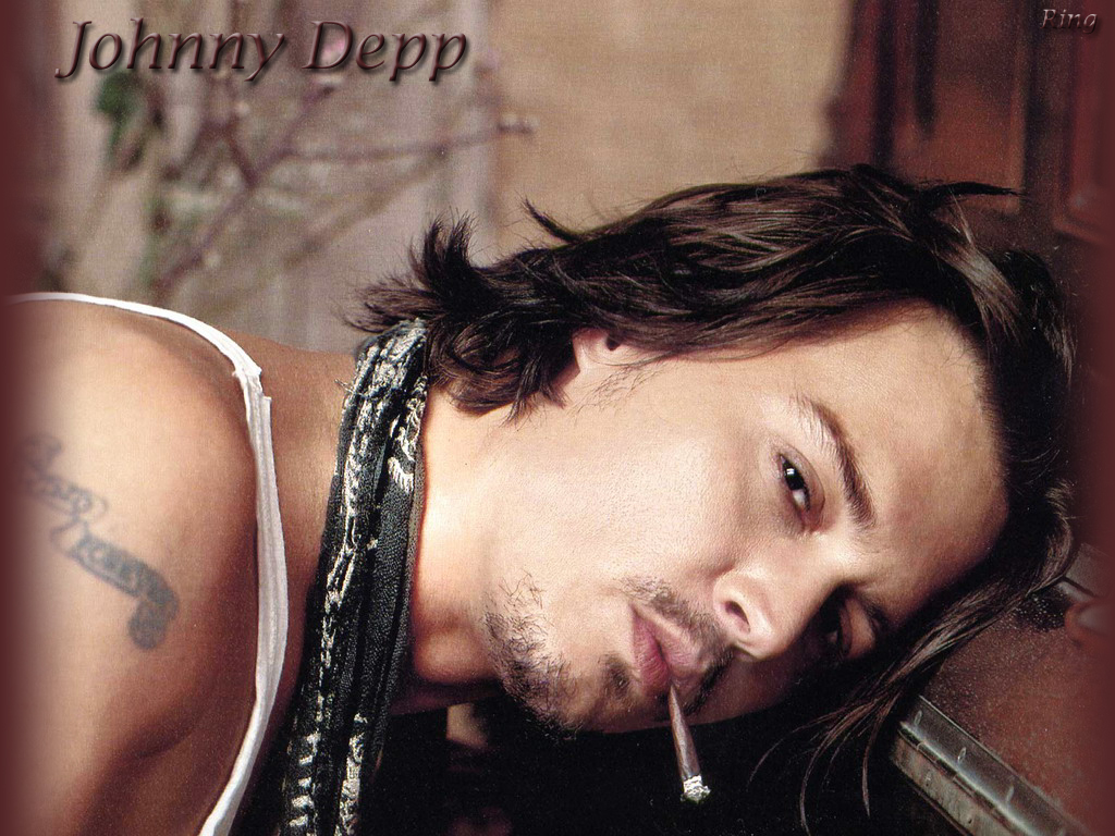 http://2.bp.blogspot.com/_2n9G8hS3AbI/TTL4_aW1AOI/AAAAAAAABP4/lE8_UsYOVRM/s1600/Johnny+Depp+Photo.jpg