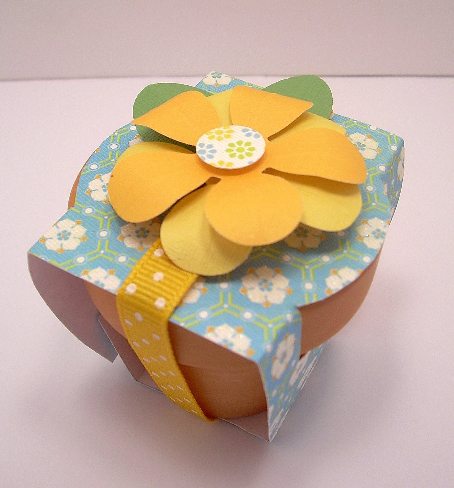 BethAPalooza Flower Garden Gifts