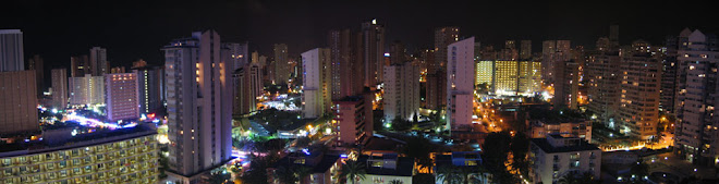 BENIDORM DE NOCHE