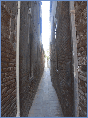 ruelle-venise.gif