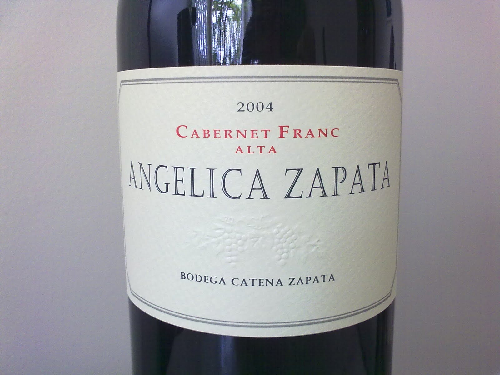 Um Papo Sobre Vinhos Atendendo a pedidos Angelica Zapata