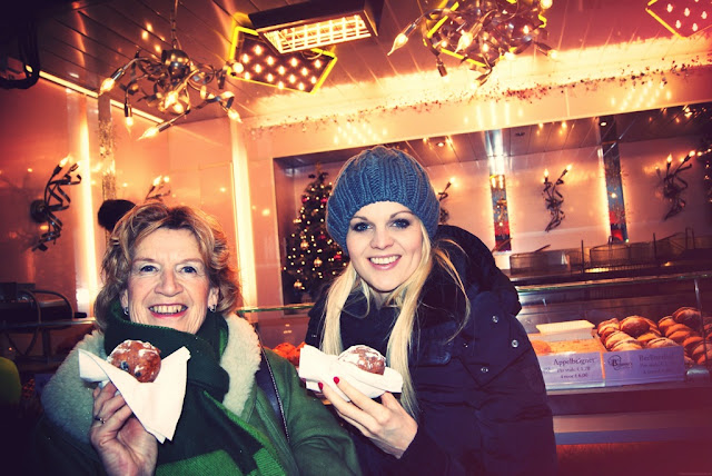 What I love about NY Eve?$my life holidays 2010 food oliebollen effected What I love about NY Eve?$