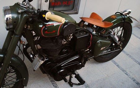 RoyalEnfields.com: Royal Enfield custom triumphs over rules