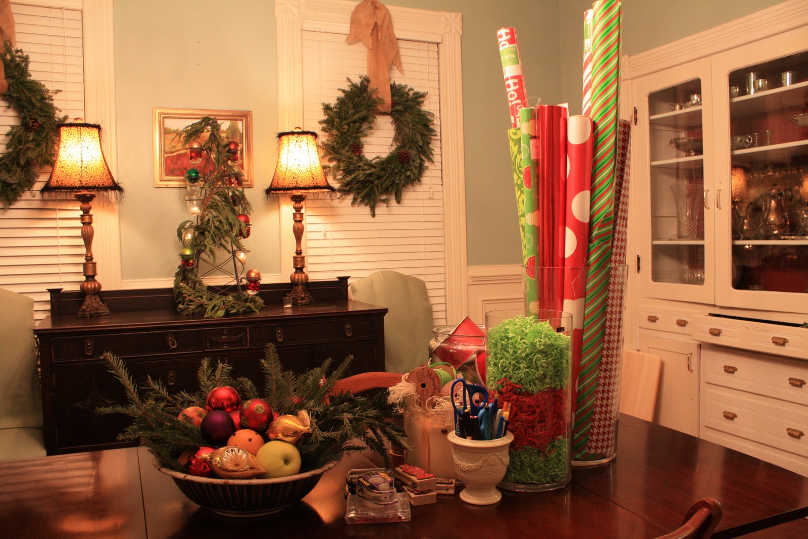 Our Southern Nest Christmas Gift Wrapping Party