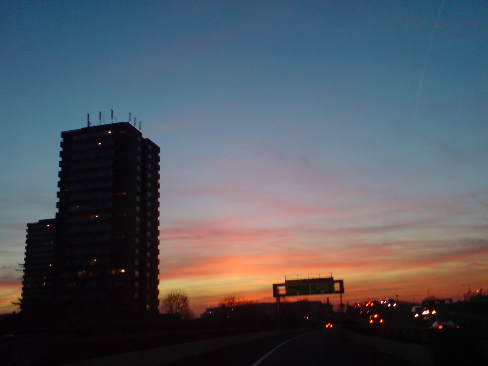 [m4+sunset.JPG]