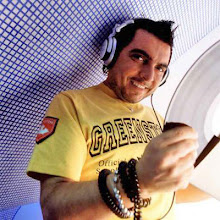 Blog para todos que curtem o melhor DJ- "ALEX GAUDINO"  atualizado com noticias, fotos e videos.