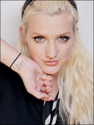 2010 Ashlee Simpson Cute Long Haircuts