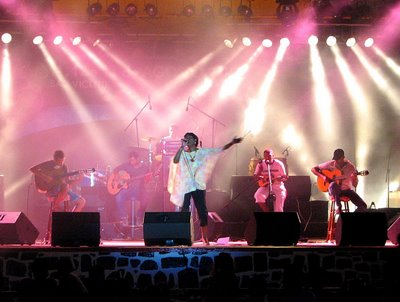 [baia_2006[1].jpg]