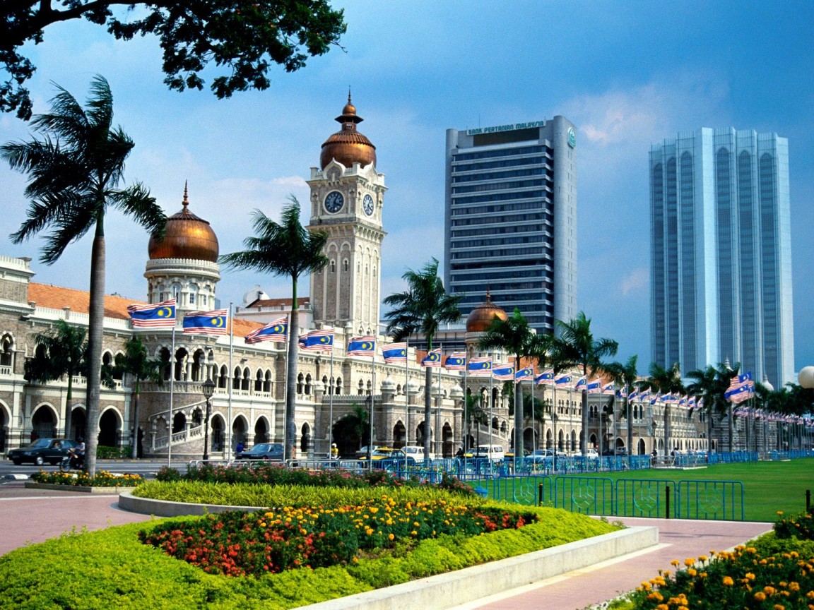 http://2.bp.blogspot.com/_34PE0ZEgM80/S_gLJtbdAEI/AAAAAAAAPVE/CxCcPOUz8eQ/s1600/Kuala+Lumpur+wallpaper+(3).jpg
