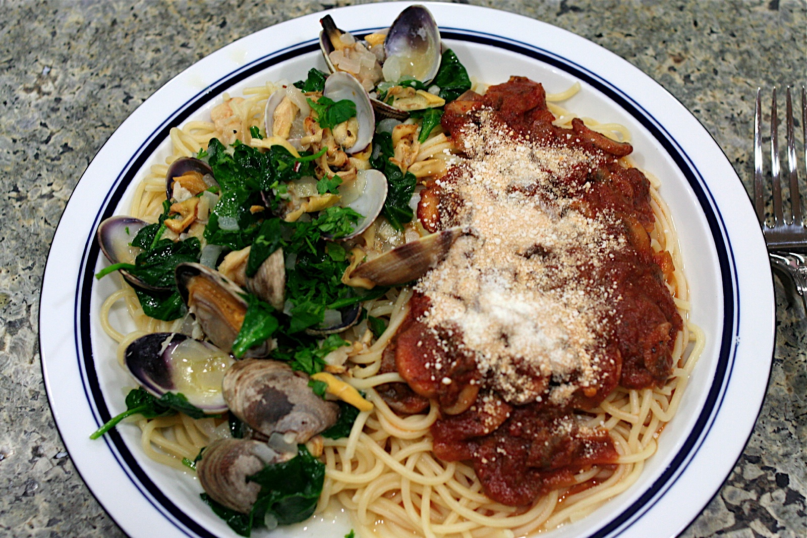 FOODjimoto Spaghetti with Clam Sauce