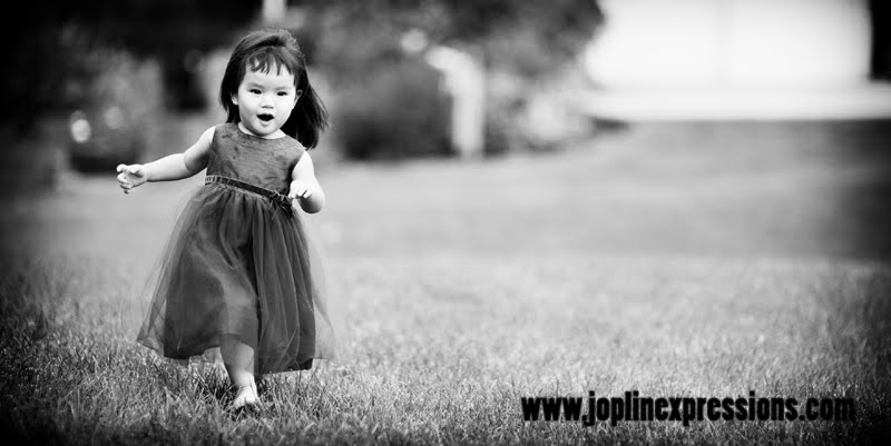 [0322+Bilkie+12x24+bw.jpg]