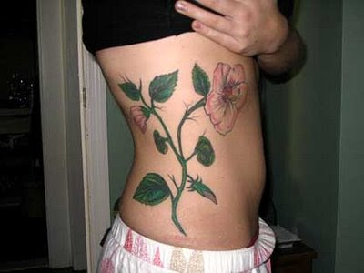 We do have some flower tattoo ideas to help out women out there wanting to 