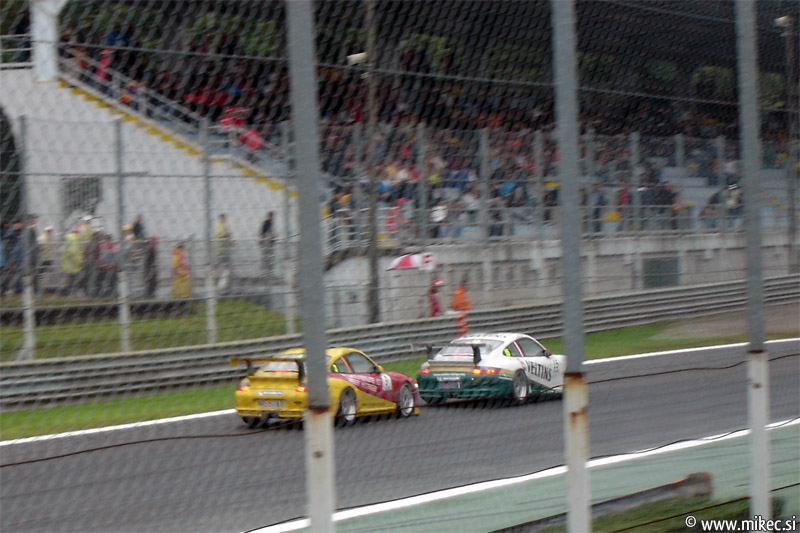 [Formula_1_Gran_Prix_Monza_2008_7.jpg]