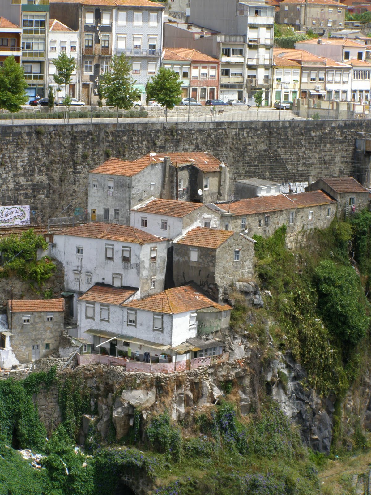 [Mal+Porto2.JPG]