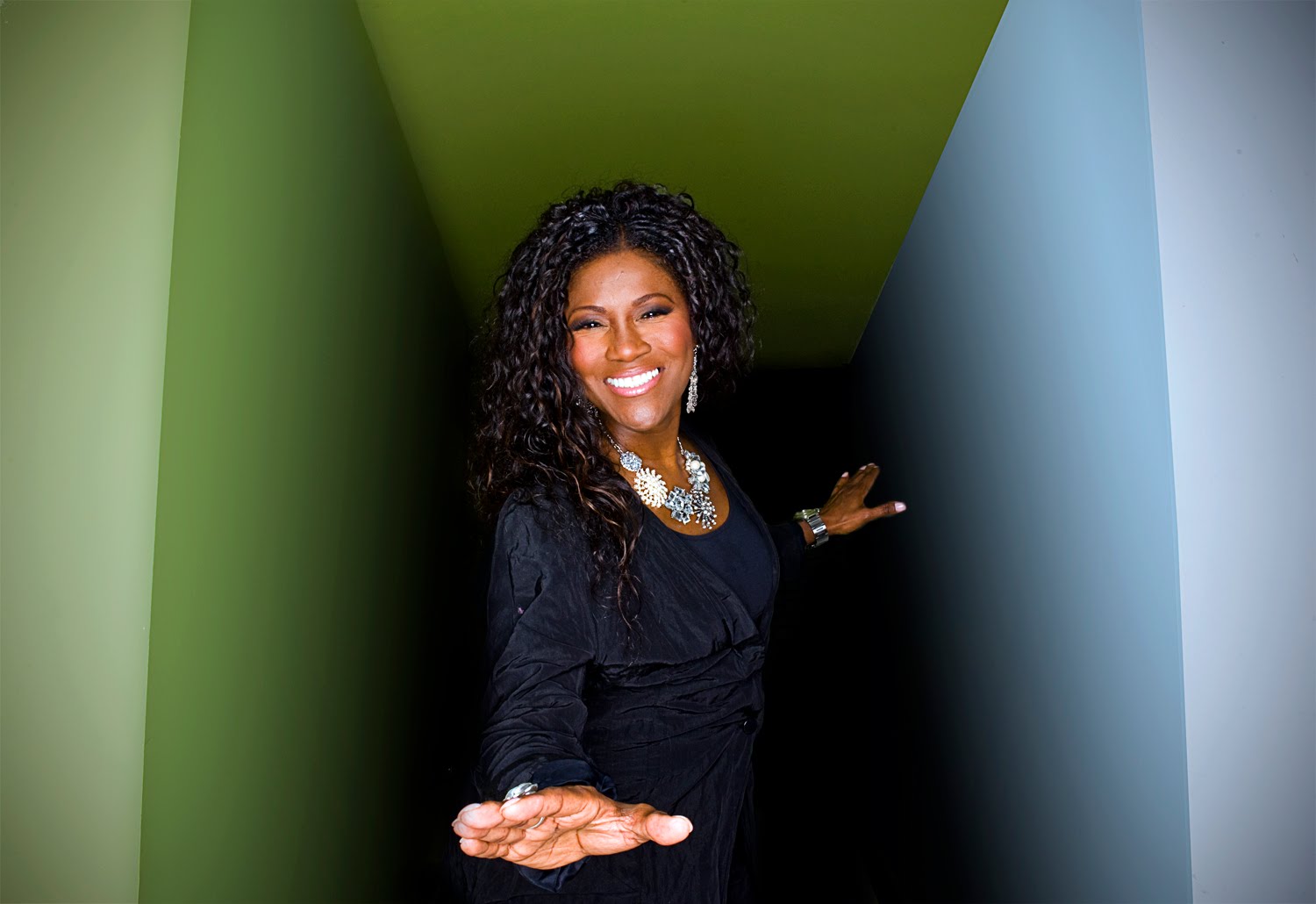 Juanita Bynum.