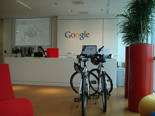 [icb080805_google.jpg]