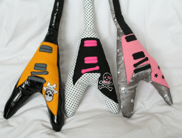 [FlyingV.gif]