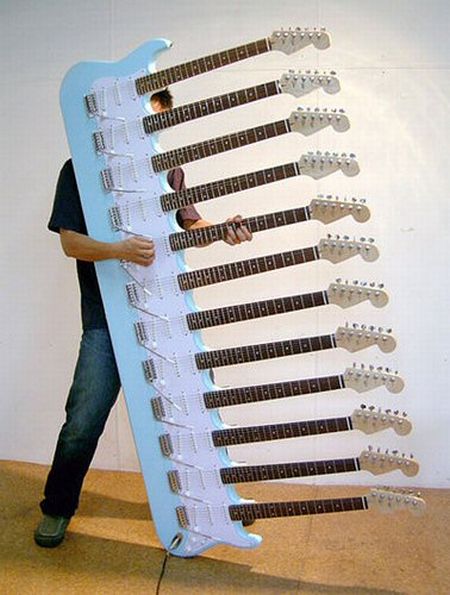 [awesome_guitars_16.jpg]