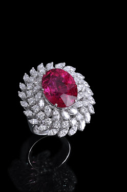Ring with Ruby Lite and Diamonds