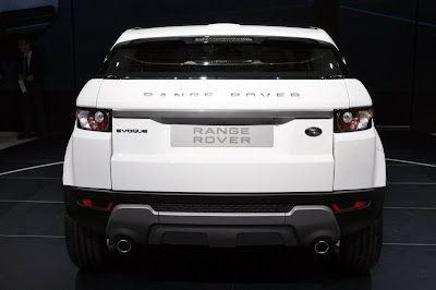 New Range Rover Evoque Live Paris 2010