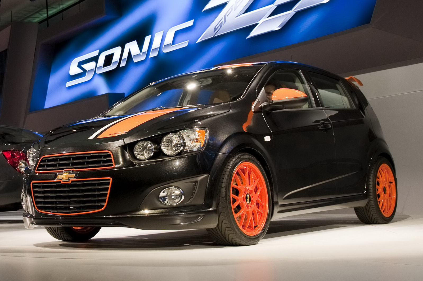 Garage Car Chevrolet shows ZSpec Sonic in Detroit 2011 Live photos