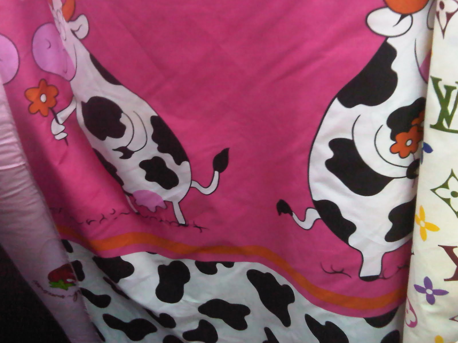 mintul shop baby bed sheet sapi hitam putih mintul shop baby bed sheet sapi hitam putih